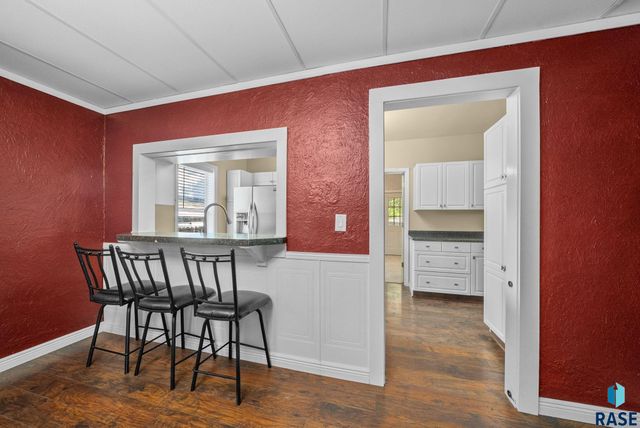 504 S 5th Ave Avenue, Sioux Falls, SD 57104