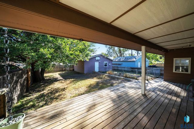 504 S 5th Ave Avenue, Sioux Falls, SD 57104