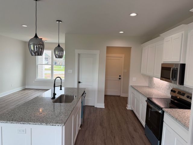 82 Dove Ln, Vilonia, AR 72173