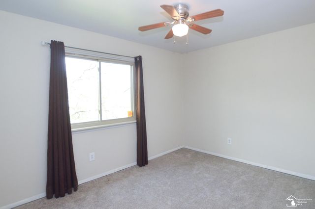 8675 Lillian Drive, Newport, MI 48166