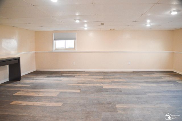 8675 Lillian Drive, Newport, MI 48166