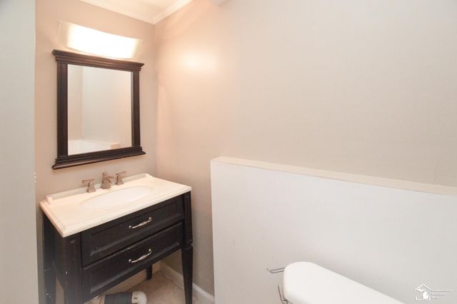 8675 Lillian Drive, Newport, MI 48166