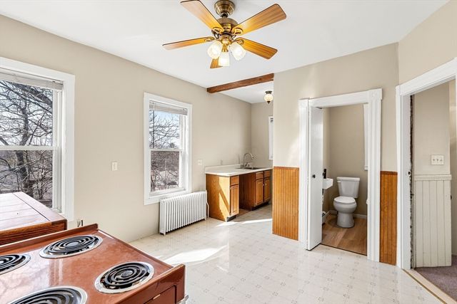 41-43 Highland Ave, Chelmsford, MA 01863