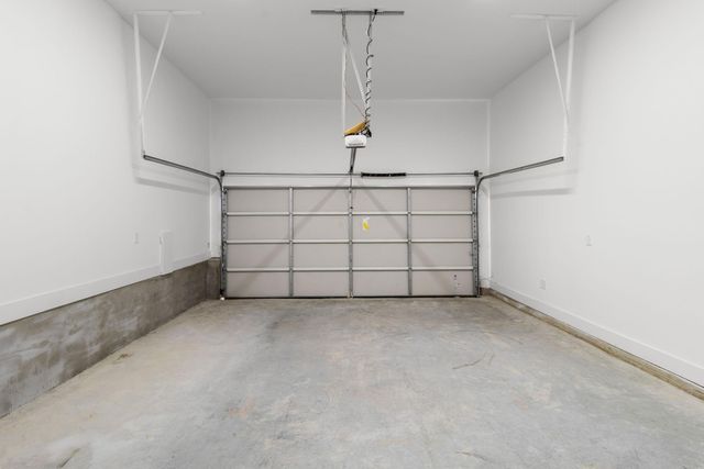 10092 Serrano Park Drive, Houston, TX 77075