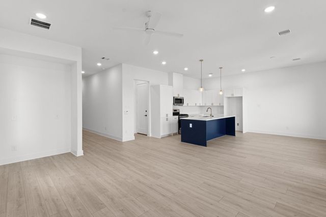 10092 Serrano Park Drive, Houston, TX 77075