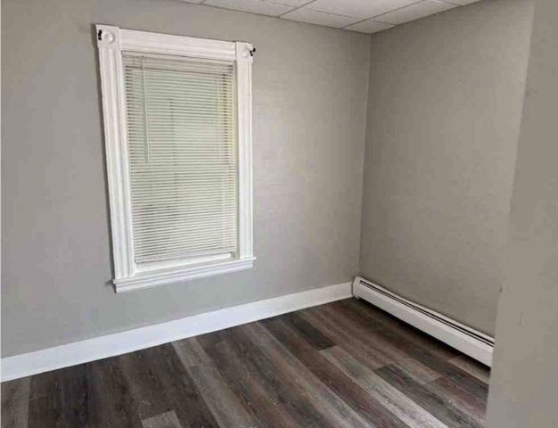131 Fifth St 3L, Leominster, MA 01453