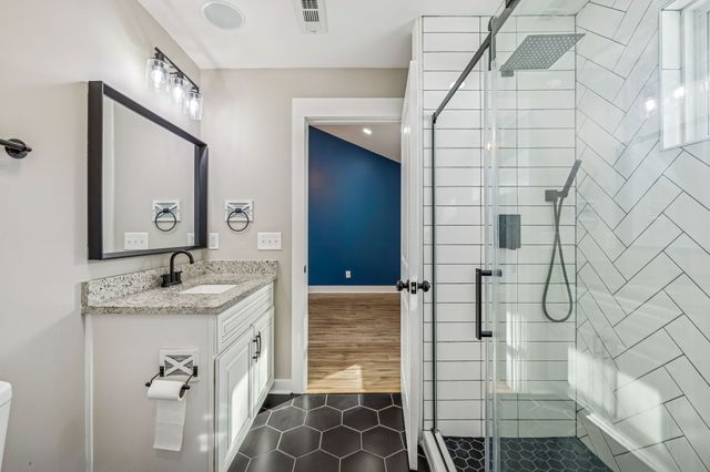 265 N Wessington Pl, Hendersonville, TN 37075