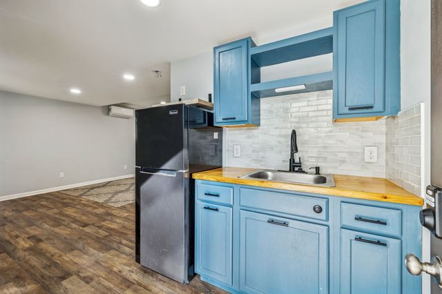 265 N Wessington Pl, Hendersonville, TN 37075