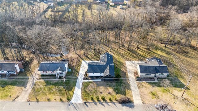 265 N Wessington Pl, Hendersonville, TN 37075