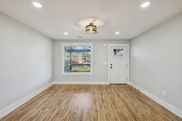 265 N Wessington Pl, Hendersonville, TN 37075