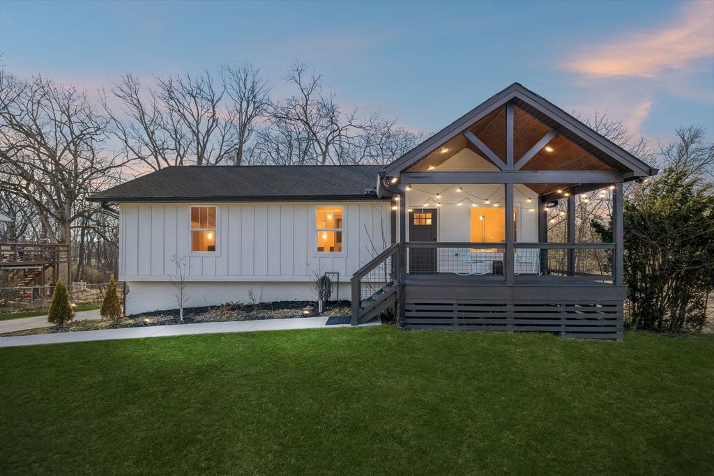 265 N Wessington Pl, Hendersonville, TN 37075