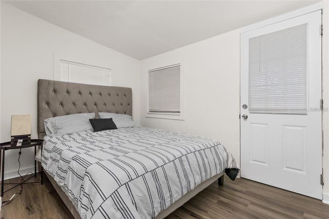 904 LAKEVIEW ROAD Unit A, Clearwater, FL 33756