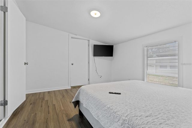 904 LAKEVIEW ROAD Unit A, Clearwater, FL 33756