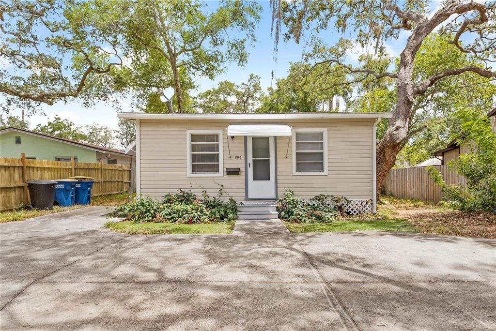 904 LAKEVIEW ROAD Unit A, Clearwater, FL 33756