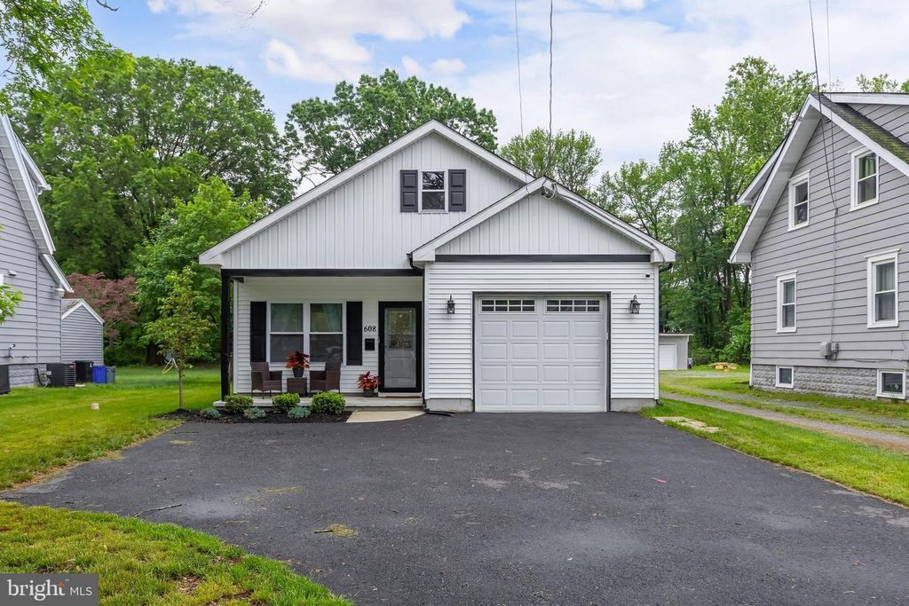 608 SALEM AVE, Woodbury, NJ 08096