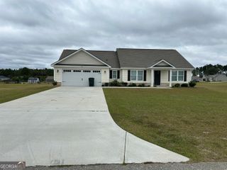 106 Old Barn Road, Statesboro, GA 30458