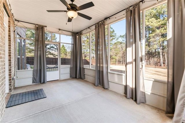 805 Carnegie Court, Locust Grove, GA 30248