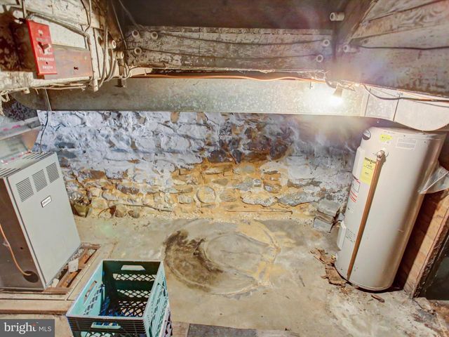 13740 LOWER EDGEMONT ROAD, Waynesboro, PA 17268