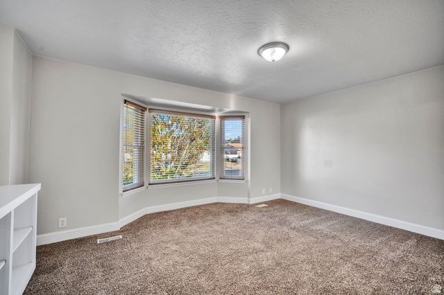 6675 S CYCLAMEN DR, West Jordan, UT 84081