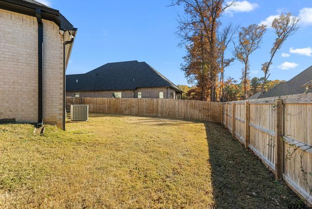 9162 Cave Branch Cove, Tyler, TX 75703