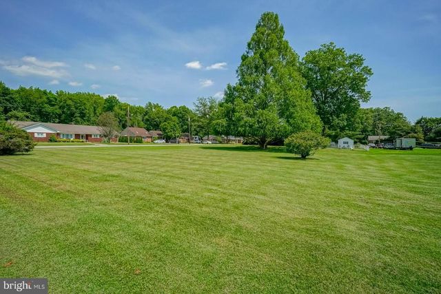 370 S BROADWAY, Pennsville, NJ 08070