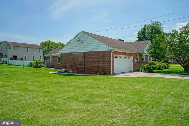 370 S BROADWAY, Pennsville, NJ 08070