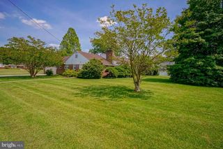 370 S BROADWAY, Pennsville, NJ 08070