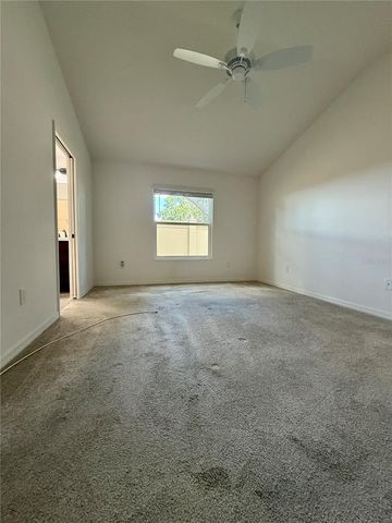 5805 VALENTE COURT, The Villages, FL 32163