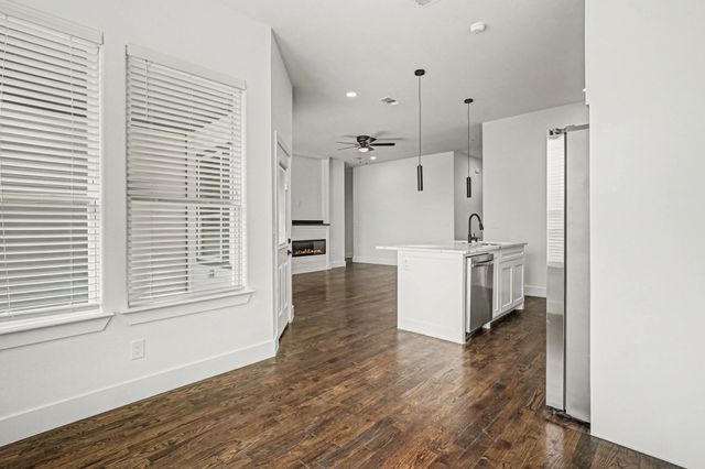 712 Willowbrook Drive, Mesquite, TX 75149