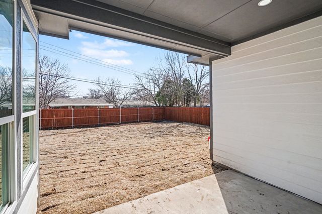 712 Willowbrook Drive, Mesquite, TX 75149