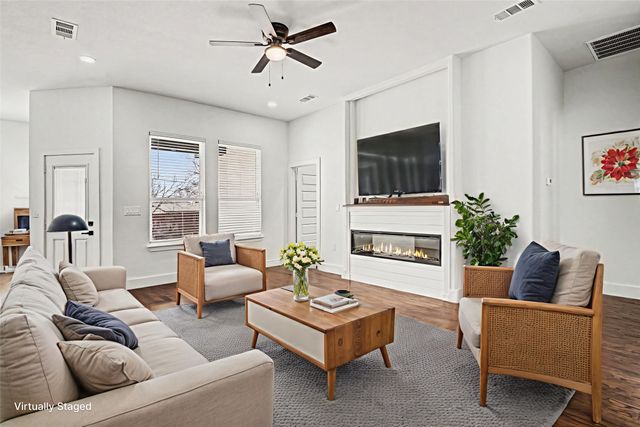 712 Willowbrook Drive, Mesquite, TX 75149