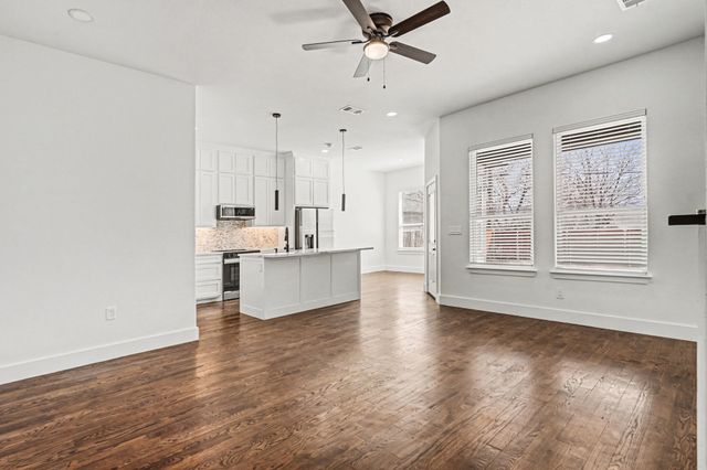 712 Willowbrook Drive, Mesquite, TX 75149