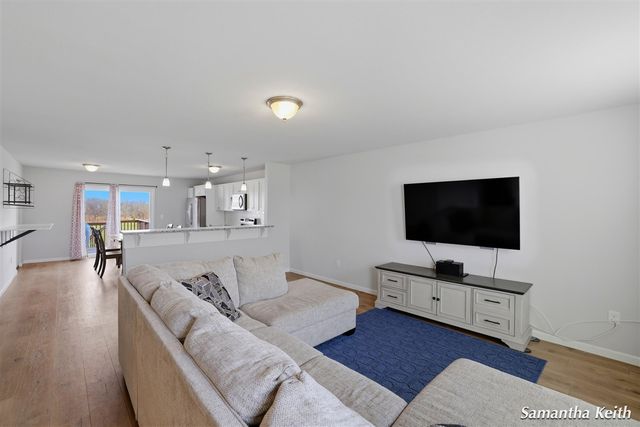 931 View Pointe Drive, Middleville, MI 49333