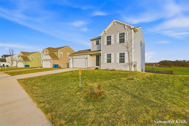 931 View Pointe Drive, Middleville, MI 49333