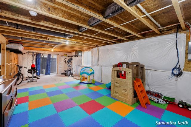 931 View Pointe Drive, Middleville, MI 49333