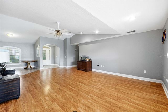 2120 WILDWOOD LANE, Auburndale, FL 33823