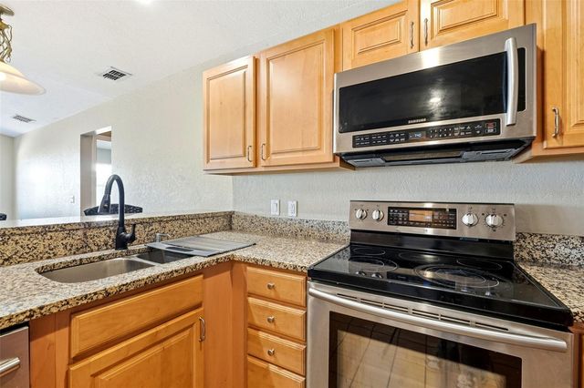 2120 WILDWOOD LANE, Auburndale, FL 33823