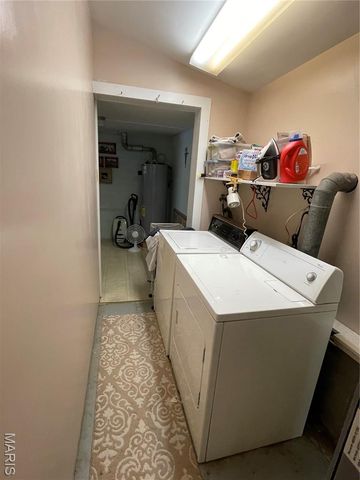 370 Hencken Hollow Lane, St Clair, MO 63077