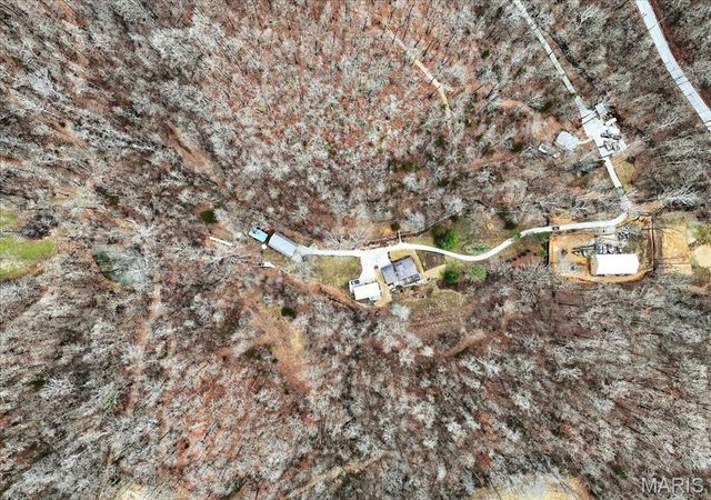 370 Hencken Hollow Lane, St Clair, MO 63077