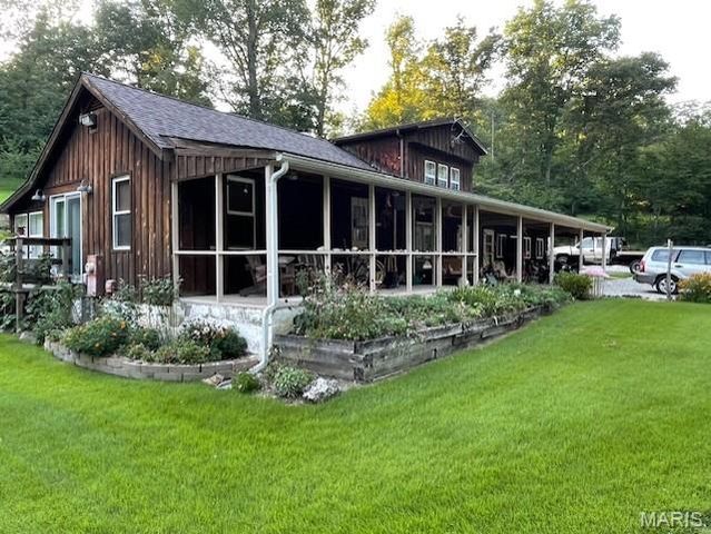 370 Hencken Hollow Lane, St Clair, MO 63077