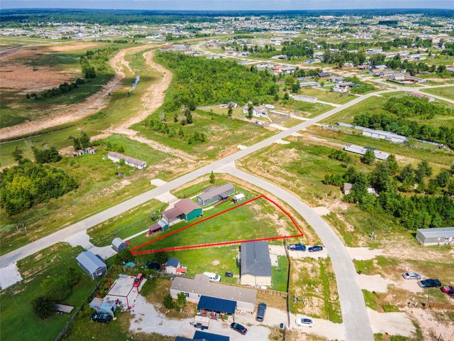 2069 Road 5601, Cleveland, TX 77327