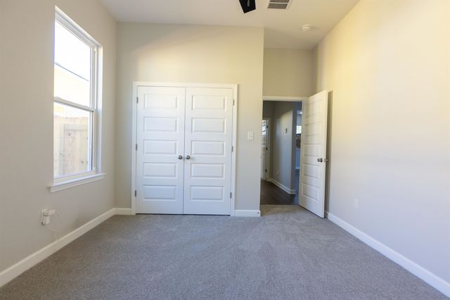 877 N WATKINS ST, Memphis, TN 38107