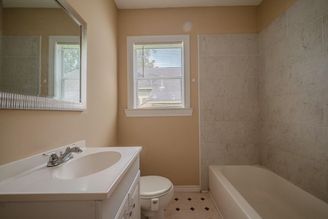 604 Abell Street, Wharton, TX 77488