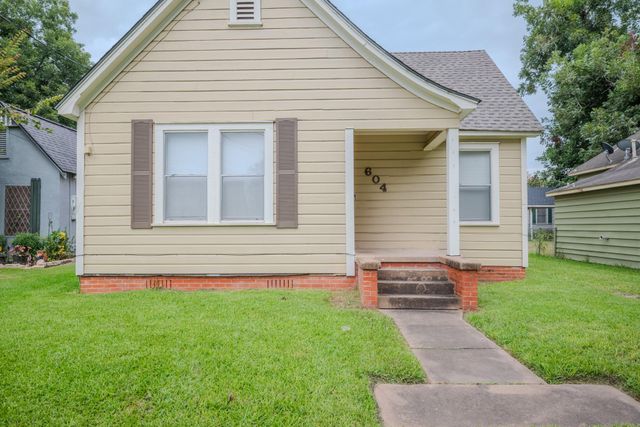 604 Abell Street, Wharton, TX 77488