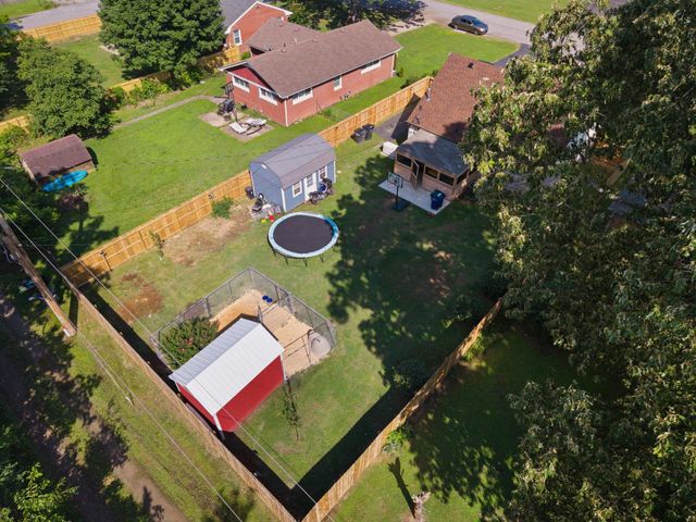 2420 Clay Street, Paducah, KY 42001