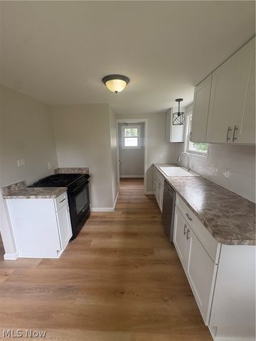 652 Alameda Avenue, Sheffield Lake, OH 44054