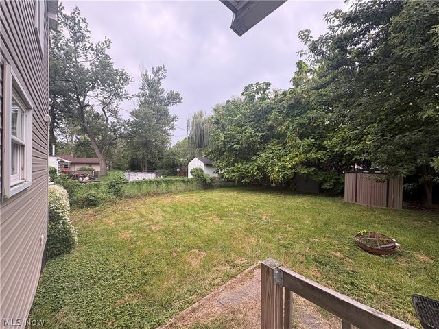 652 Alameda Avenue, Sheffield Lake, OH 44054