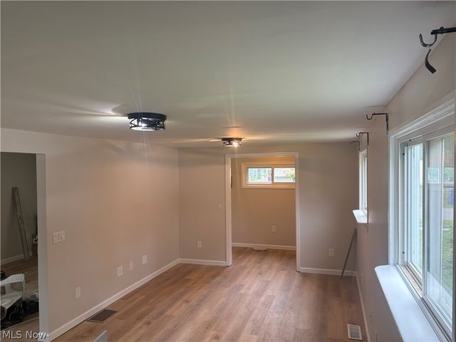 652 Alameda Avenue, Sheffield Lake, OH 44054