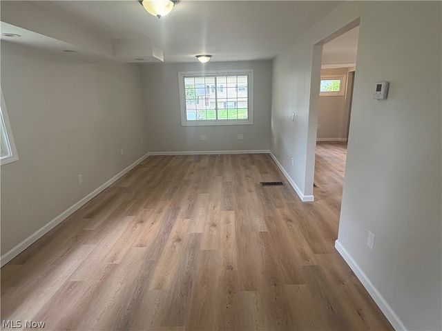 652 Alameda Avenue, Sheffield Lake, OH 44054