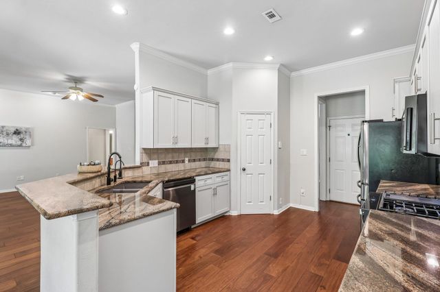 1065 Sunset Canyon DR N, Dripping Springs, TX 78620